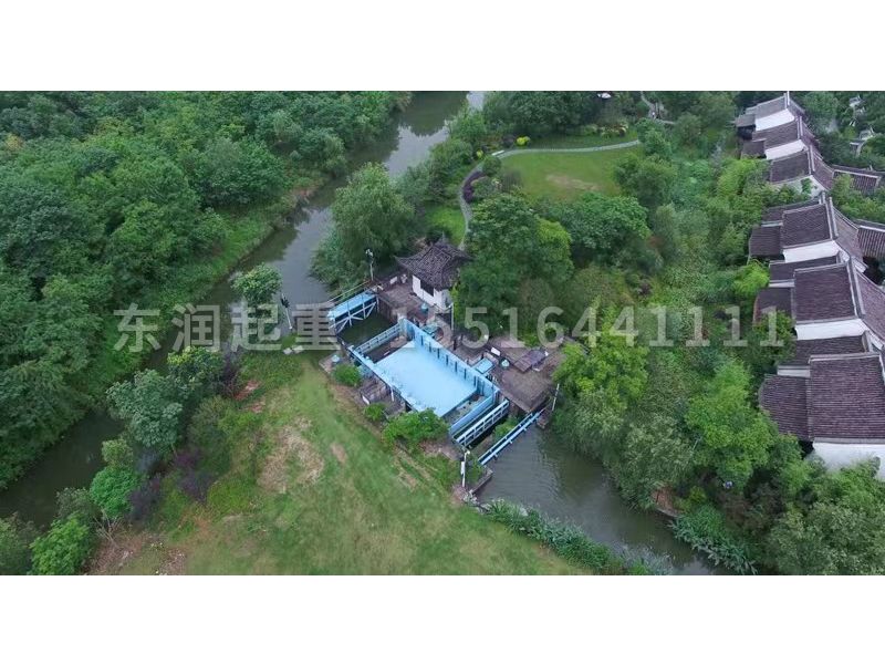 2003年完成的高壩洲升船機，我公司承擔了主提升系統設計及安裝調試指導